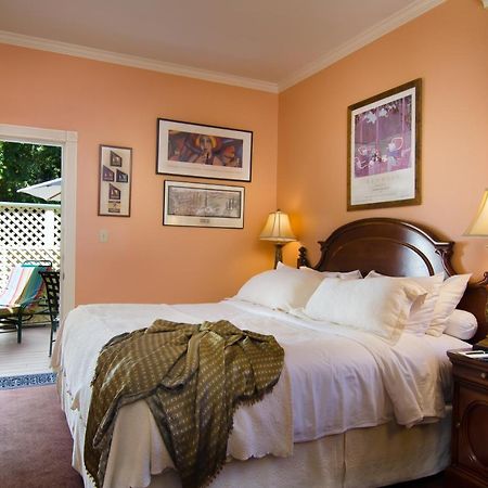 Hotel Madrona Manor à Healdsburg Extérieur photo