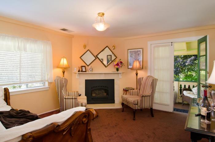 Hotel Madrona Manor à Healdsburg Extérieur photo