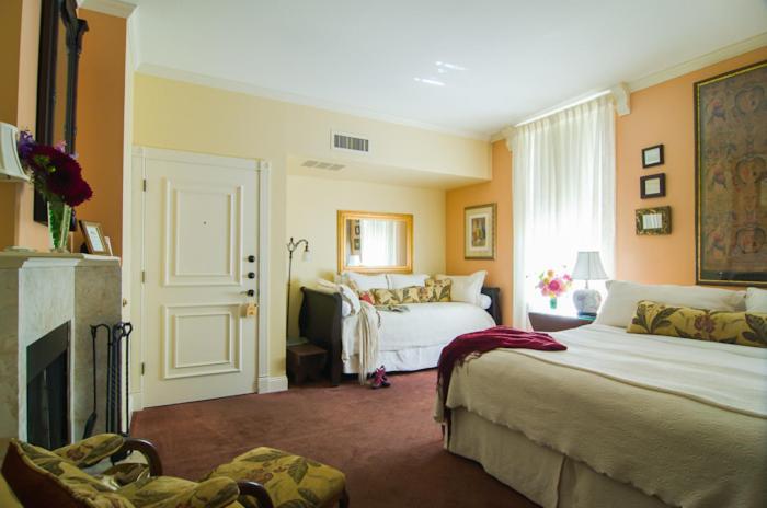 Hotel Madrona Manor à Healdsburg Extérieur photo
