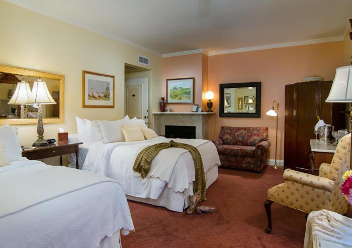 Hotel Madrona Manor à Healdsburg Extérieur photo