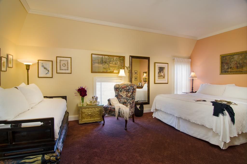 Hotel Madrona Manor à Healdsburg Extérieur photo